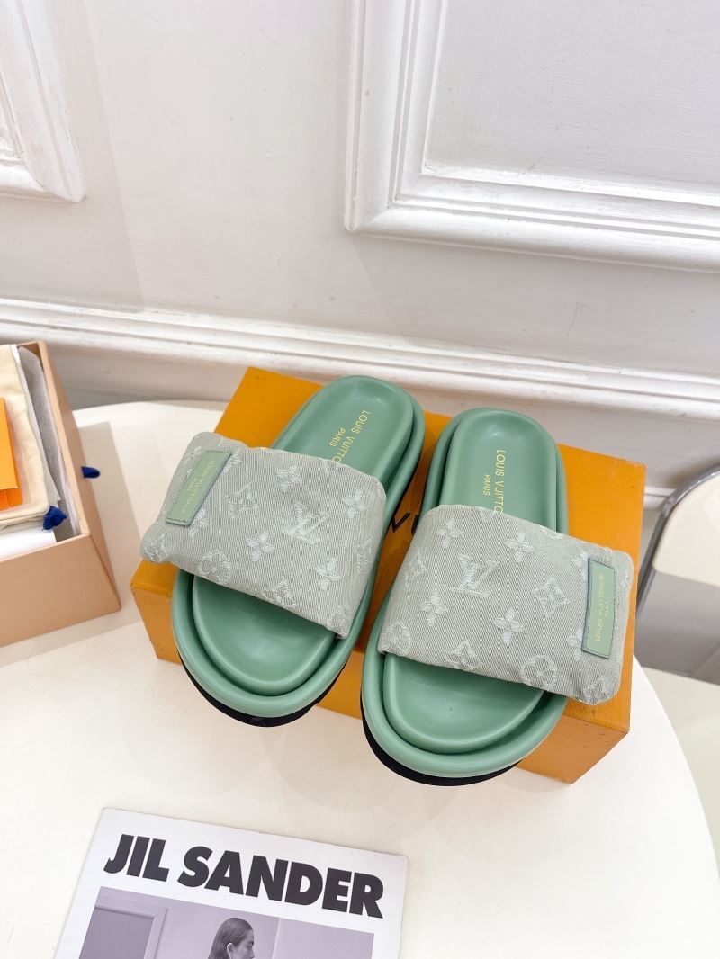 Louis Vuitton Slippers